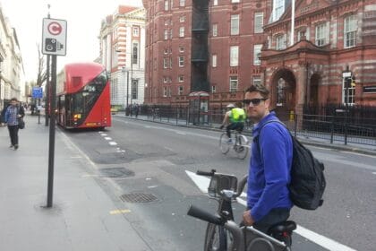 En bicicleta por la calles de Londres