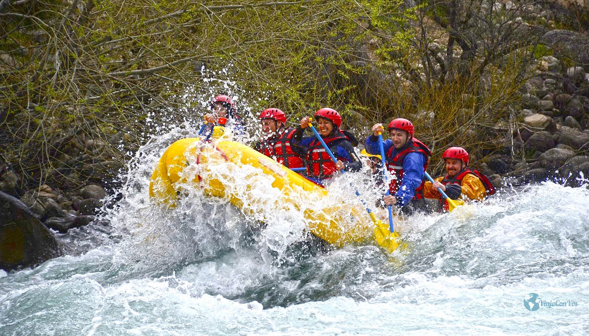 Rafting en el río Aluminé