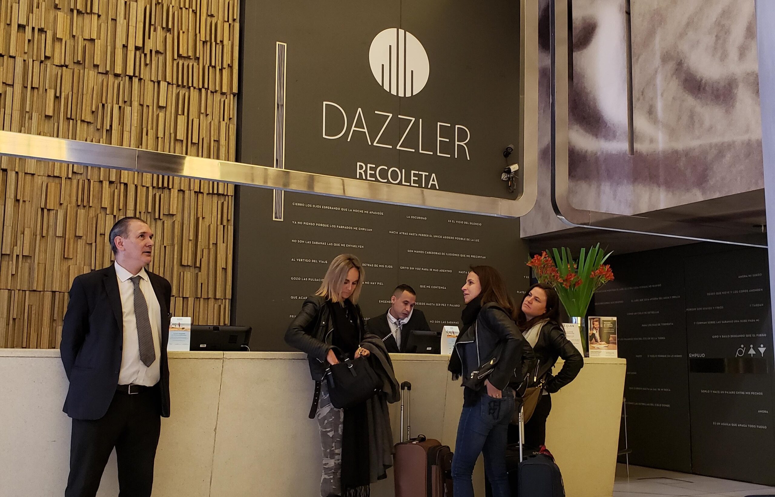 Dazzler Recoleta