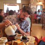 Tomando el Té Gales en Nain Maggie