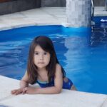 Ema-en-la-pileta