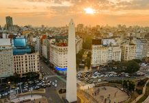 Cómo planificar viajes en 2026: Tendencias y destinos para ganarle a la fatiga de elegir Planificar viajes 2026 tendencias turísticas